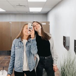 Meet your Posher, Mariya